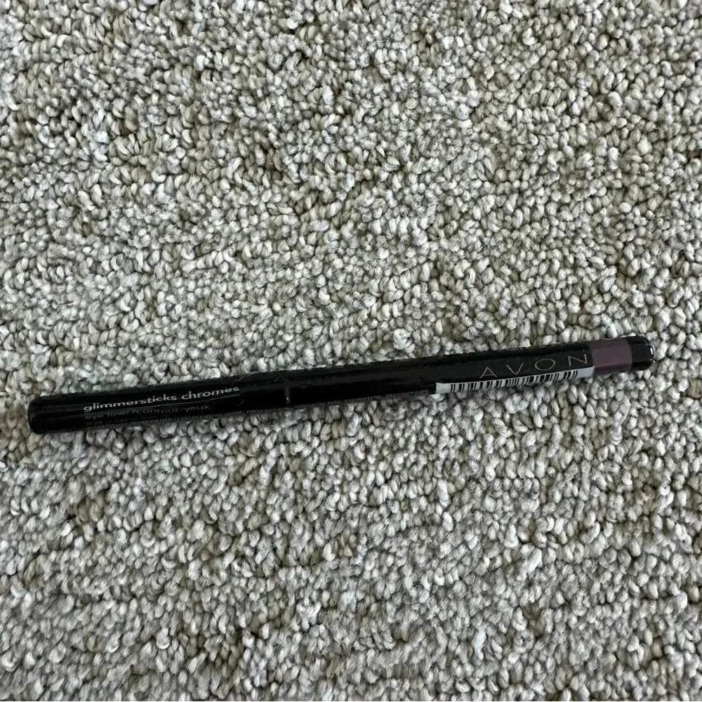 Avon Glimmersticks Chromes Eye Liner - Vivid Grey‎